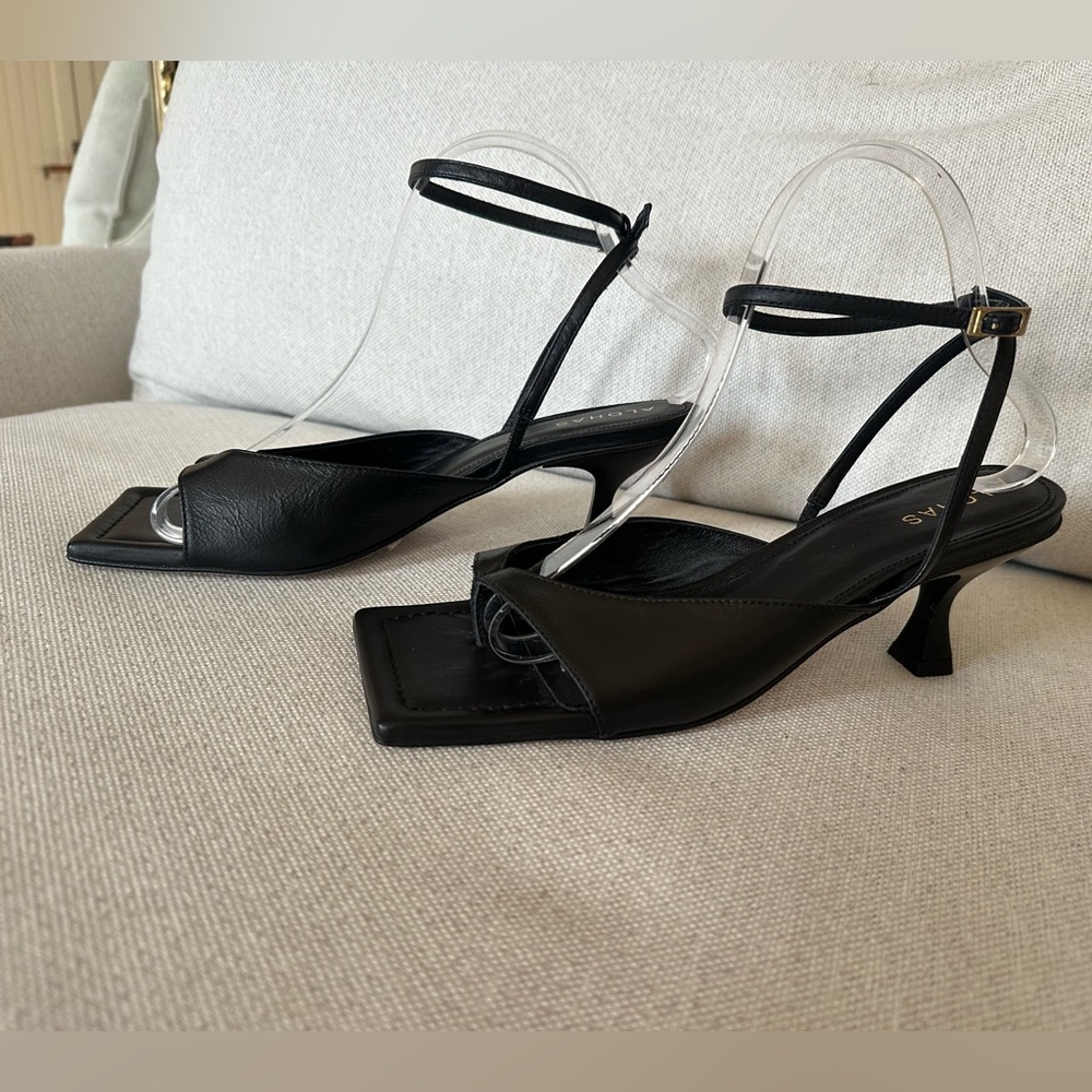 ALOHAS 8.5 Black Leather Sandal Kitten Heels w Ankle Strap. BRAND NEW!